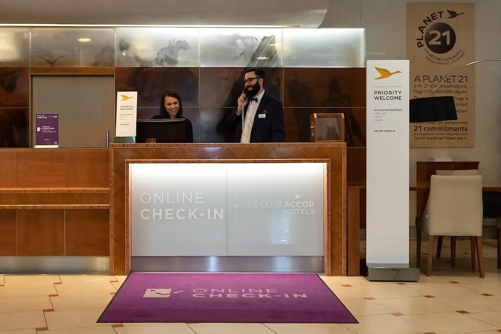 **** Hotel Mercure Budapest Korona Ungheria
