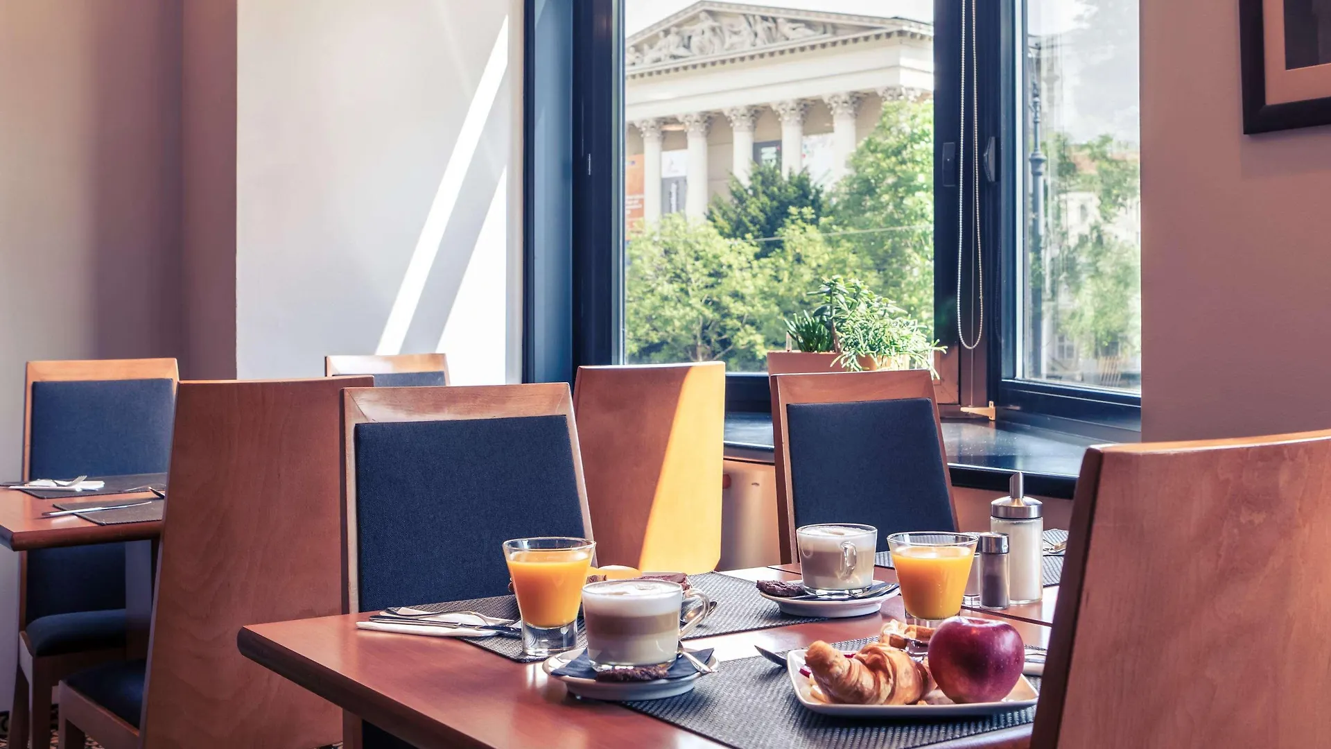 Hotel Mercure Budapest Korona