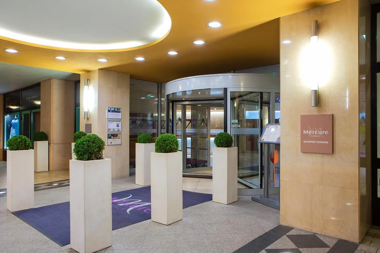 מלון Mercure Budapest Korona